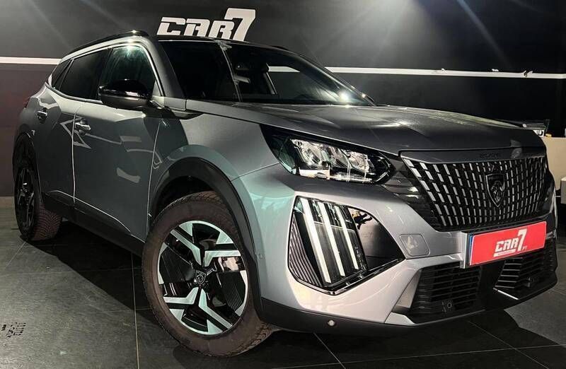 Cinza Usado 2024 Peugeot 2008 Allure SUV | € 25.500 (Preço justo) - Imagem 1/4