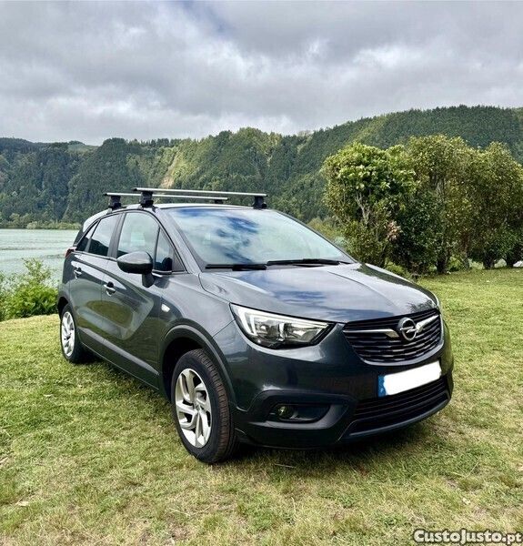 Cinza Usado 2018 Opel Crossland X Selective SUV | € 12.320 (Preço justo) - Imagem 1/1