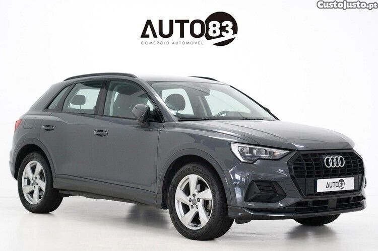 Cinza Usado 2019 Audi Q3 SUV | € 27.990 (Preço justo) - Imagem 1/1