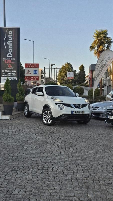 Branco Usado 2015 Nissan Juke N-Connecta SUV | € 11.495 (Preço justo) - Imagem 1/4