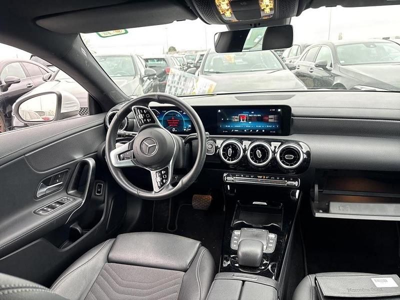 Usado Mercedes CLA250 Shooting Brake Progressive 218 HP (160 kW) 2023 Branco Carrinha