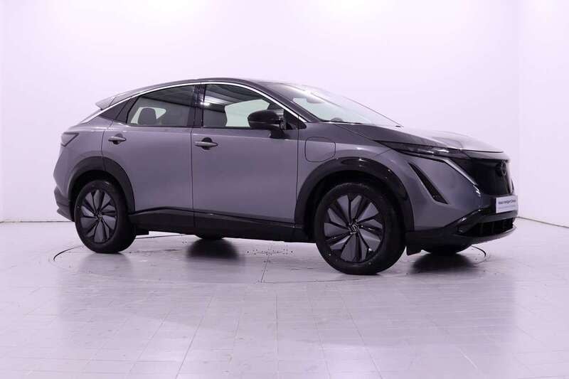 Cinzento Usado 2024 Nissan Ariya SUV | € 47.550 (Preço justo) - Imagem 1/4