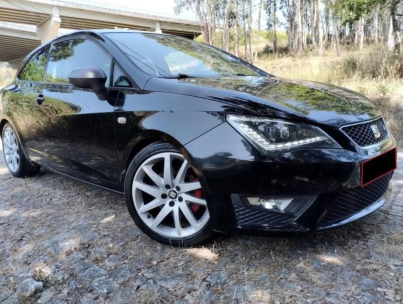 Preto Usado 2014 Seat Ibiza SC FR Citadino | € 11.750 (Preço justo) - Imagem 1/4