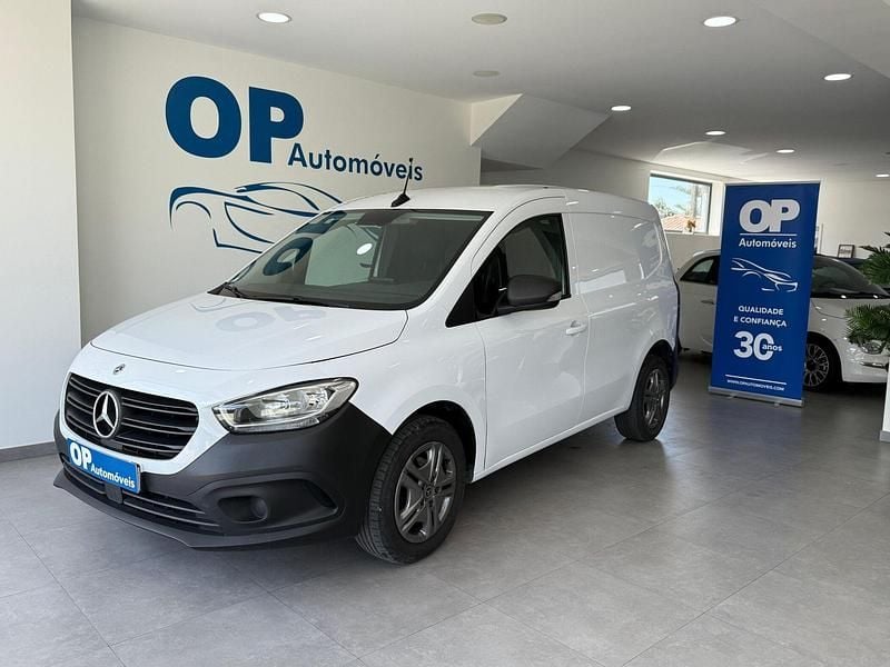 Branco Usado 2023 Mercedes Citan 110 | € 20.950 - Imagem 1/4