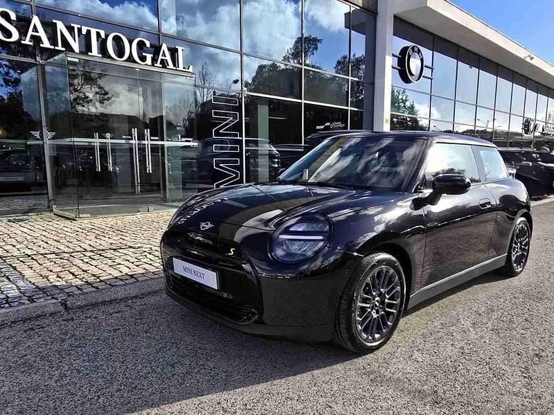 Preto Usado 2024 Mini Cooper S Citadino | € 33.490 - Imagem 1/4