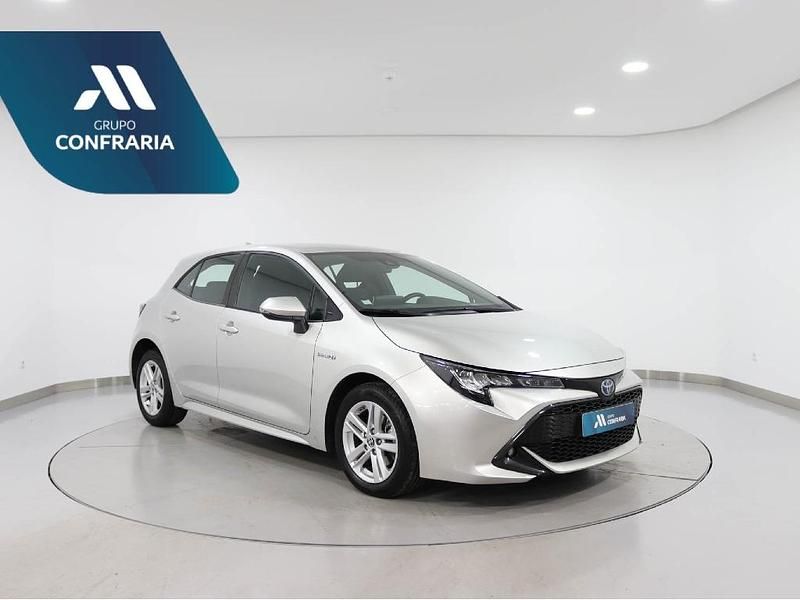 Cinzento Usado 2021 Toyota Corolla | € 21.980 - Imagem 1/4
