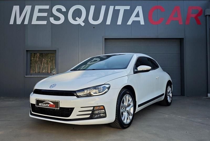 Branco Usado 2014 VW Scirocco Sport Coupé | € 18.000 - Imagem 1/4