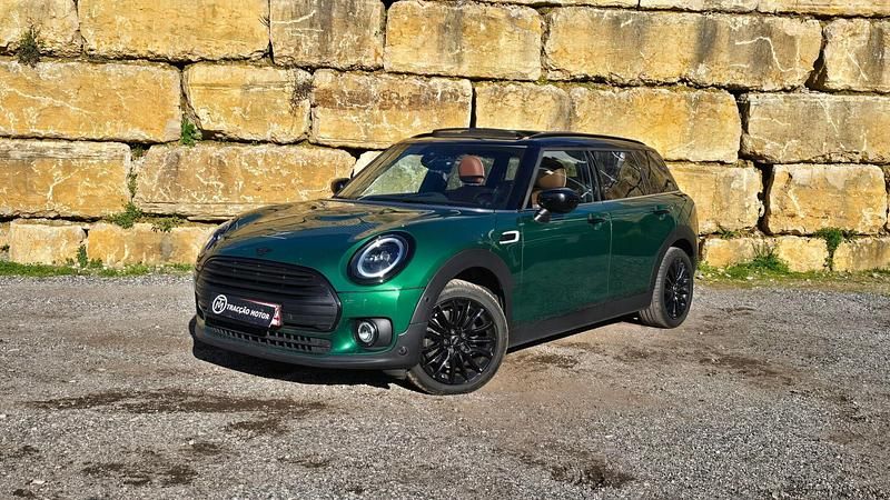 Verde Usado 2021 Mini Cooper D Citadino | € 24.900 - Imagem 1/4