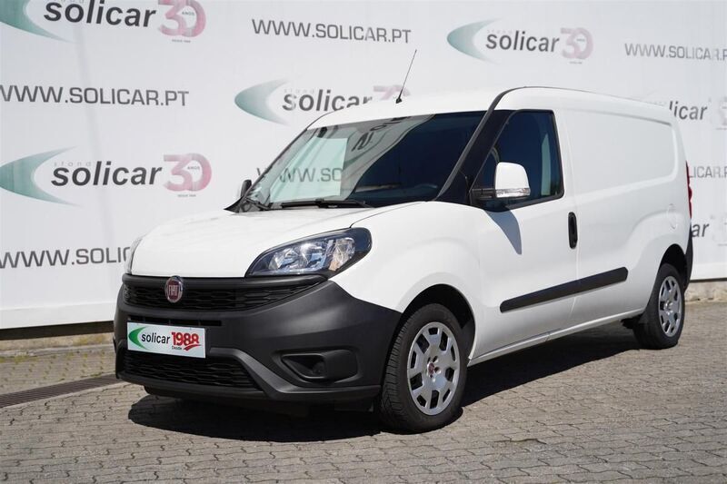 Branco Usado 2020 Fiat Doblò Monovolume | € 12.500 (Preço justo) - Imagem 1/4