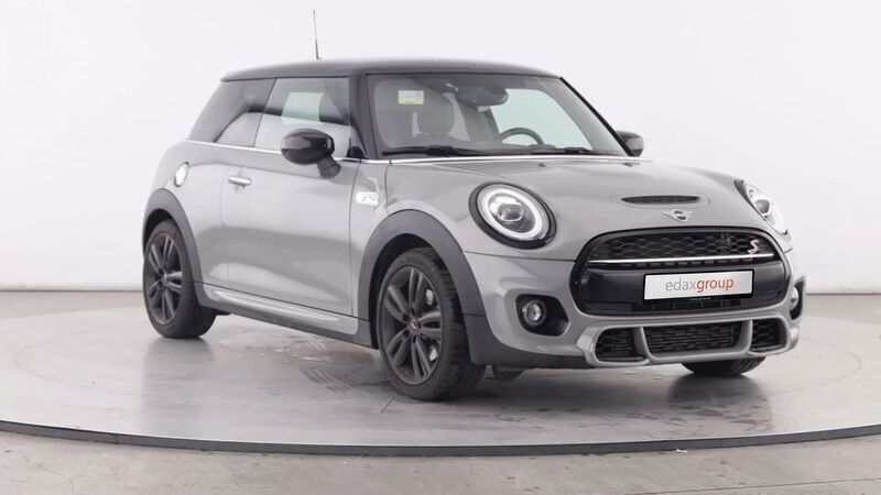 Cinza Usado 2021 Mini Cooper S Citadino | € 28.990 - Imagem 1/4