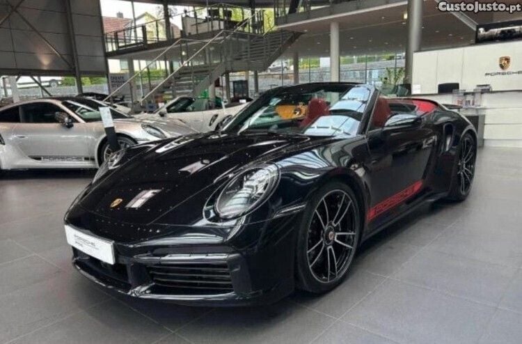 Preto Usado 2020 Porsche 911 Sedan | € 221.400 - Imagem 1/1