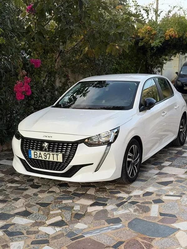 Usado Peugeot 208 75 HP (55 kW) 2023 Branco Citadino