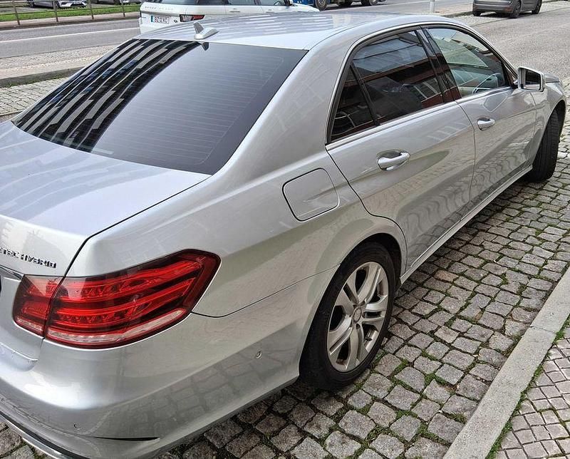 Usado Mercedes E300 204 HP (150 kW) 2015 Sedan