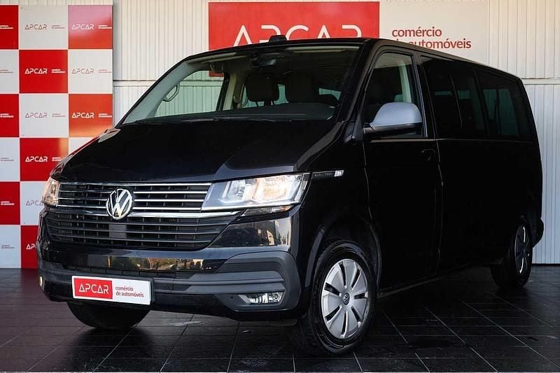 Preto Usado 2022 VW Caravelle Comfortline Monovolume | € 37.900 - Imagem 1/4