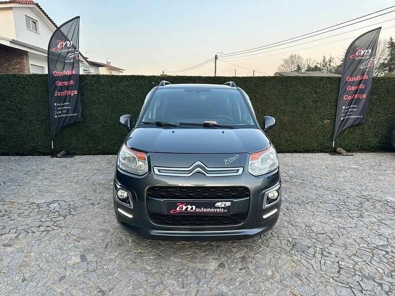 Usado Citroën C3 Picasso 90 HP (66 kW) 2013 Cinzento Monovolume