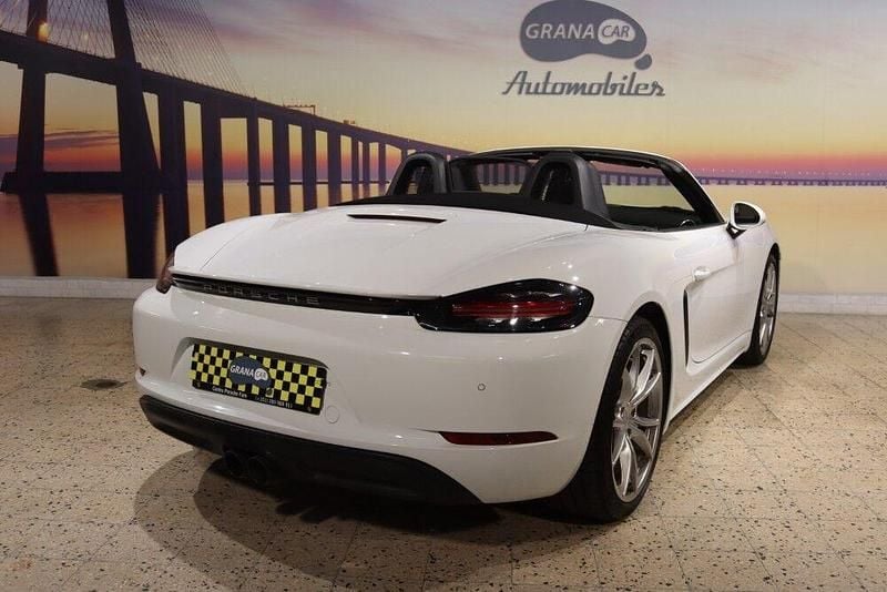Usado Porsche 718 300 HP (220 kW) 2023 Branco Cabrios