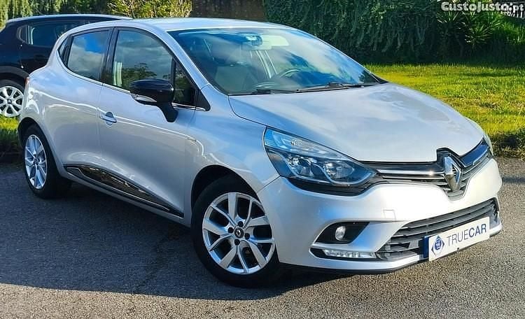 Cinza Usado 2018 Renault Clio IV LIMITED Citadino | € 11.500 (Bom preço) - Imagem 1/1