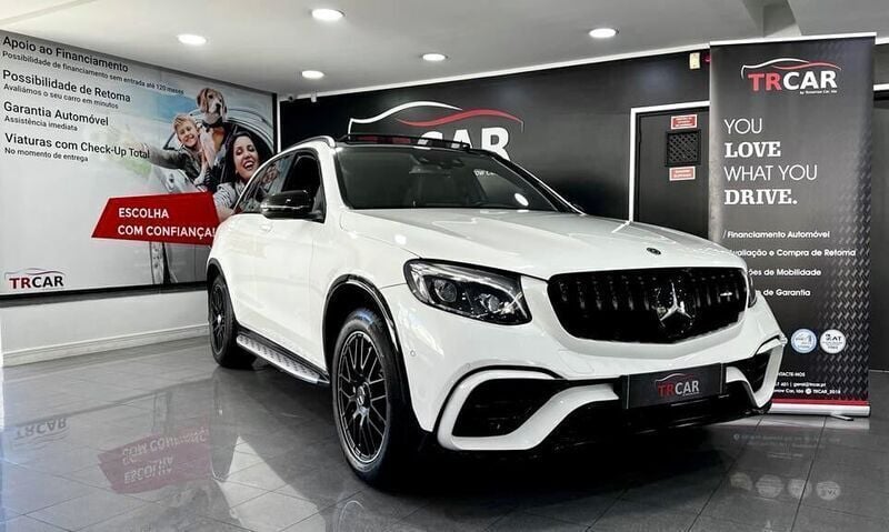 Branco Usado 2017 Mercedes GLC350 AMG line SUV | € 42.990 (Caro) - Imagem 1/4