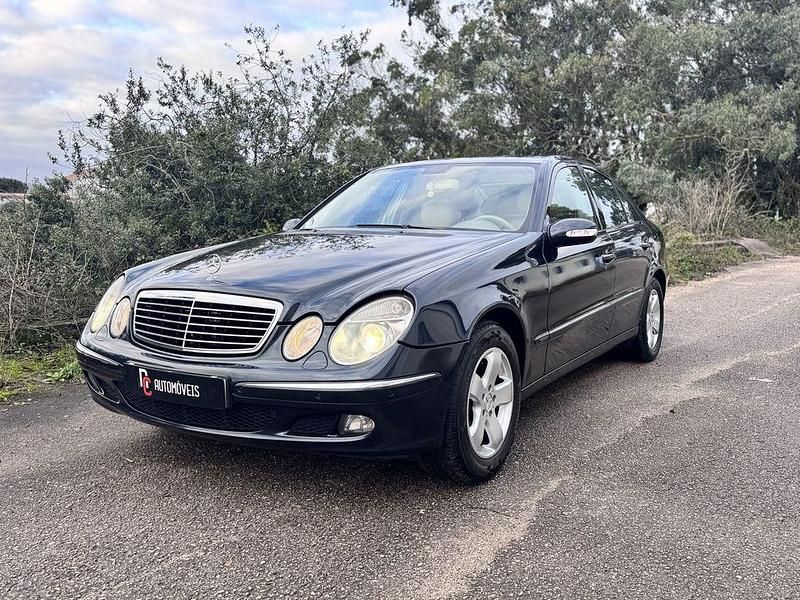 Usado 2005 Mercedes E280 Sedan | € 9.990 - Imagem 1/4