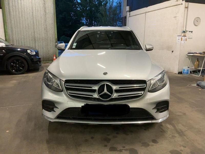 Usado Mercedes GLC250 AMG line 204 HP (150 kW) 2018 Cinza SUV