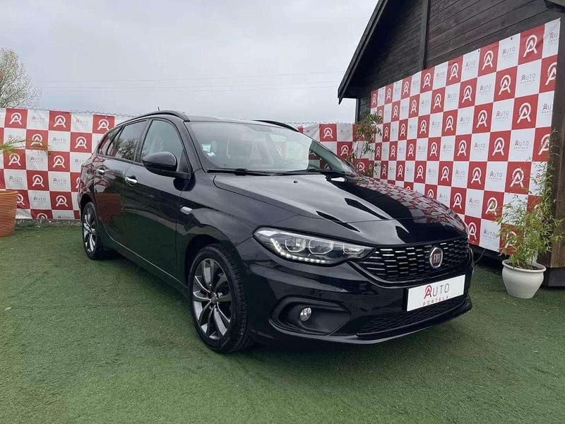 Preto Usado 2017 Fiat Tipo Lounge Carrinha | € 10.990 (Preço elevado) - Imagem 1/4