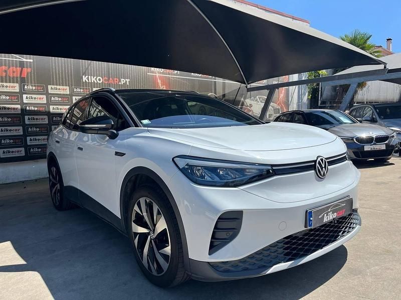 Branco Usado 2021 VW ID.4 Pro Performance SUV | € 29.500 - Imagem 1/4