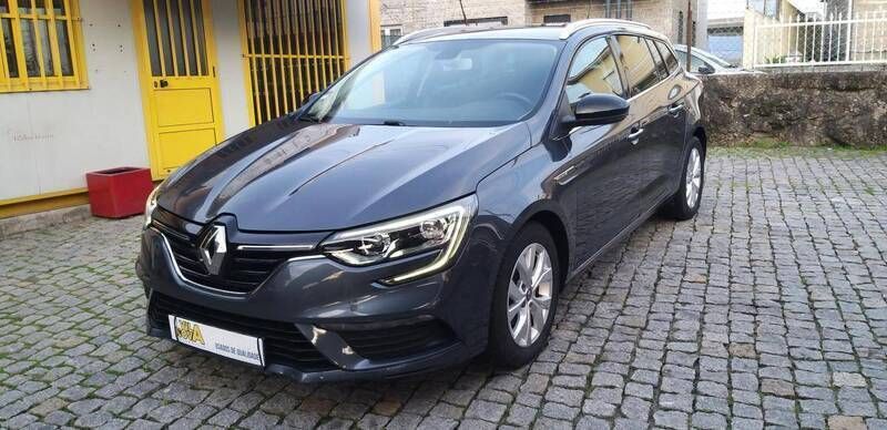 Cinza Usado 2020 Renault Mégane IV LIMITED Carrinha | € 16.900 (Preço justo) - Imagem 1/4