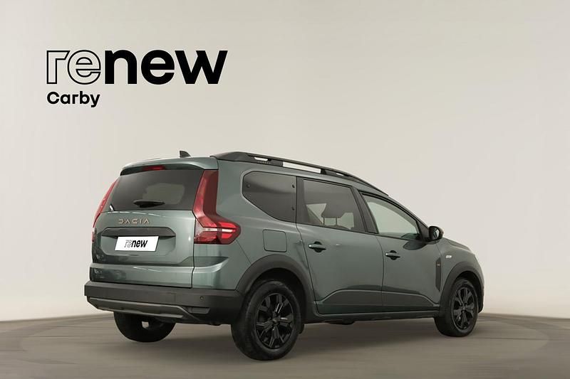Usado Dacia Jogger Extreme 101 HP (74 kW) 2024 Verde Monovolume