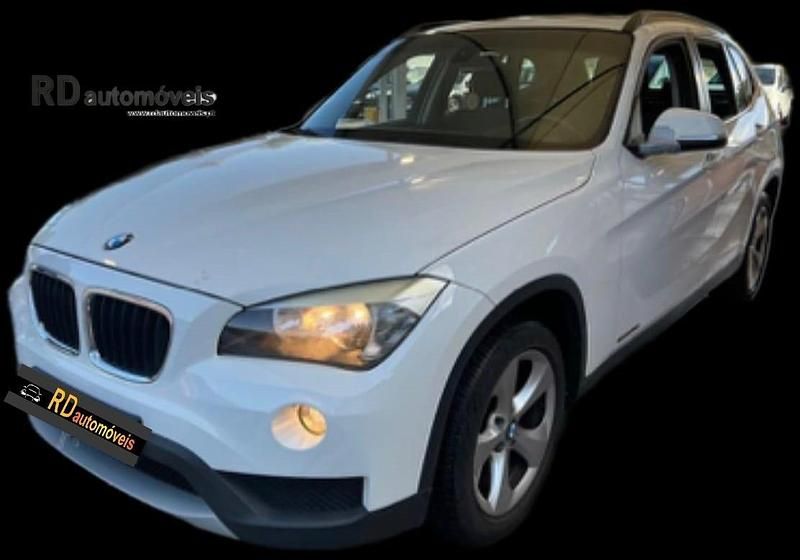 Branco Usado 2013 BMW X1 SUV | € 15.000 (Preço justo) - Imagem 1/4