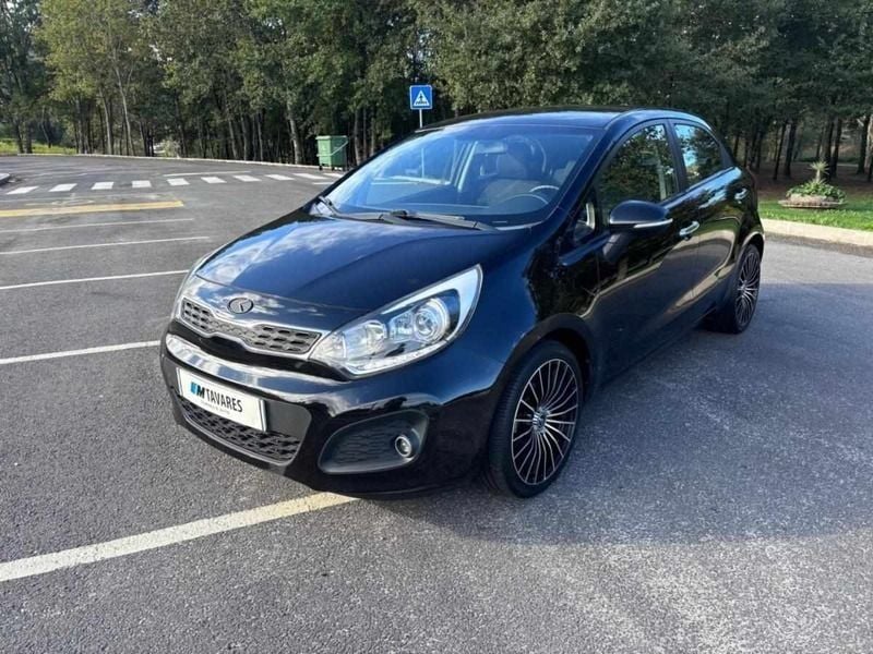 Preto Usado 2011 Kia Rio | € 7.499 (Preço justo) - Imagem 1/4