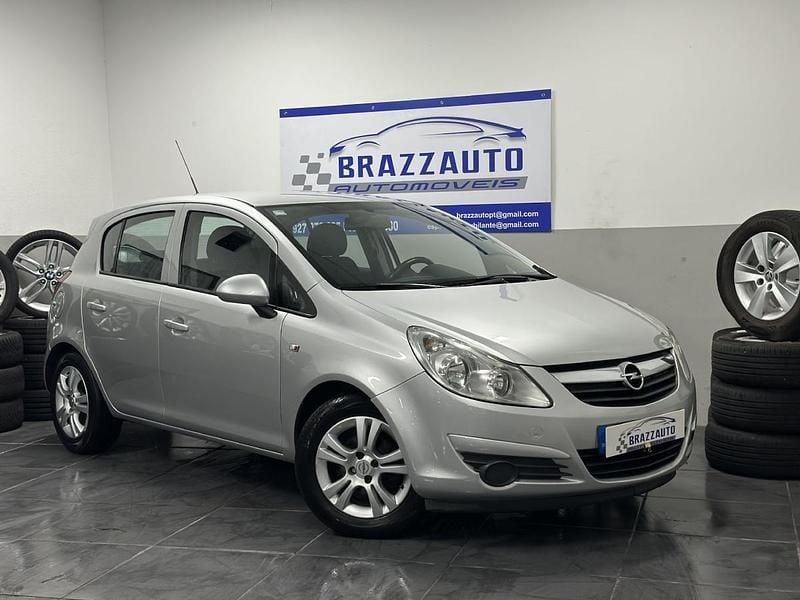 Usado Opel Corsa 90 HP (66 kW) 2010 Cinzento Citadino