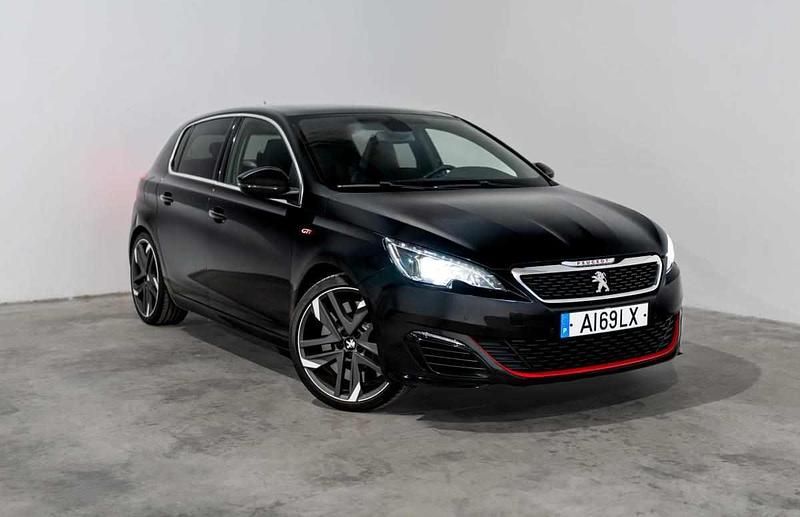 Preto Usado 2016 Peugeot 308 GTi Citadino | € 20.990 (Preço justo) - Imagem 1/4