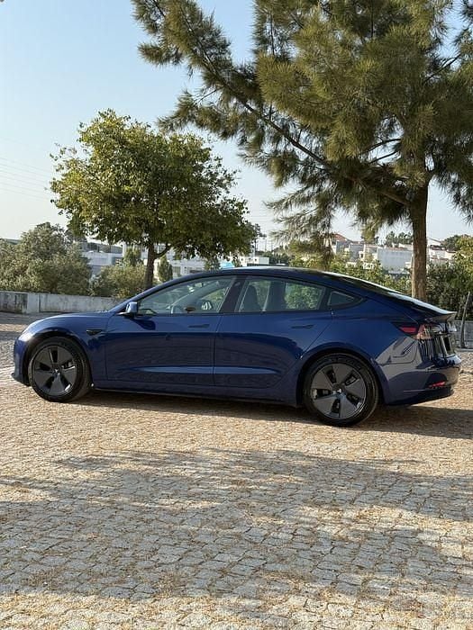 Usado 2021 Tesla Model 3 Standard Range Sedan | € 23.000 (Bom preço) - Imagem 1/4