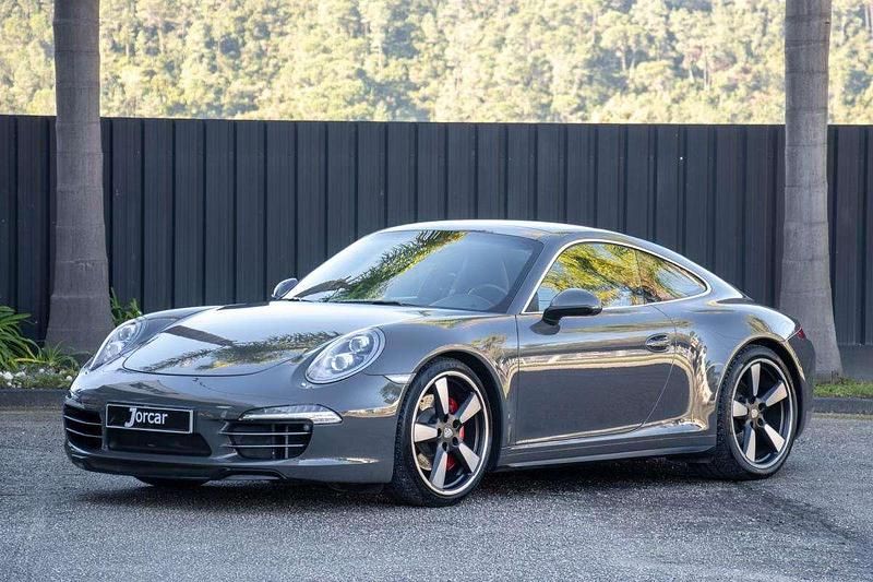 Cinzento Usado 2014 Porsche 911 | € 149.500 - Imagem 1/4