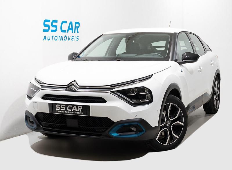 Branco Usado 2021 Citroën e-C4 Feel SUV | € 17.450 (Bom preço) - Imagem 1/4