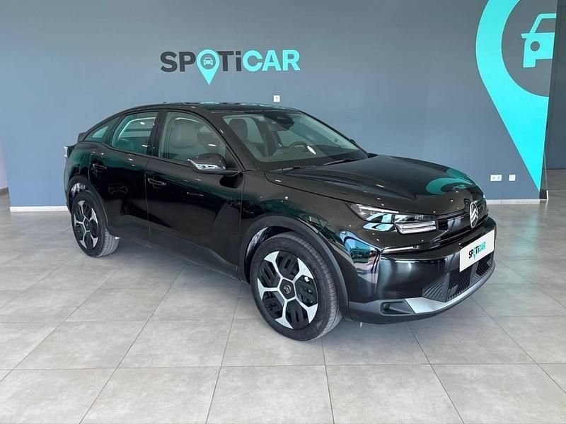 Usado Citroën C4 136 HP (100 kW) 2025 Preto SUV