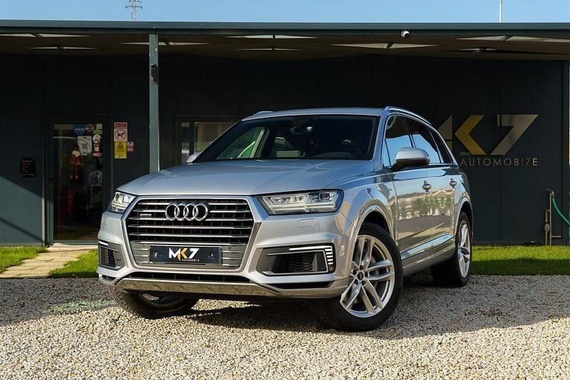 Cinza Usado 2016 Audi Q7 S-Line SUV | € 33.990 - Imagem 1/4