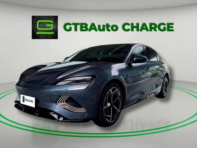 Cinzento Novo 2025 BYD Seal Sedan | € 52.900 (Super Preço) - Imagem 1/4