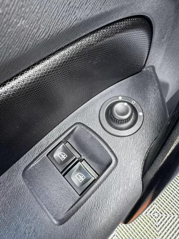 Usado Renault Kangoo Business 115 HP (84 kW) 2020 Branco Monovolume