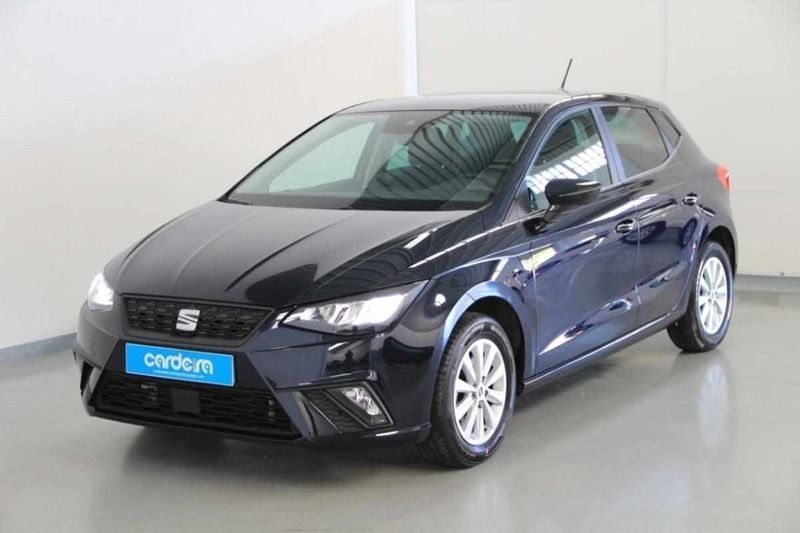 Azul Usado 2022 Seat Ibiza Style Citadino | € 17.990 (Preço justo) - Imagem 1/4
