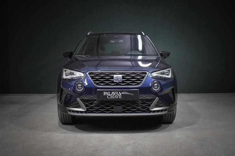 Azul Usado 2022 Seat Arona SUV | € 17.950 (Preço elevado) - Imagem 1/4
