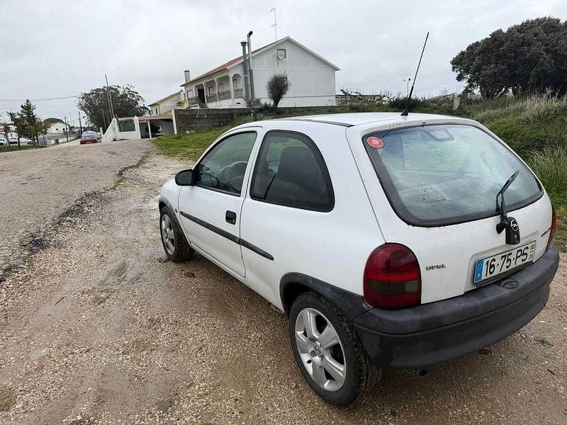 Usado Opel Corsa 2000
