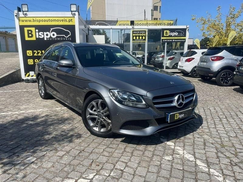 Cinza Usado 2018 Mercedes C200 Avantgarde Carrinha | € 23.997 - Imagem 1/4