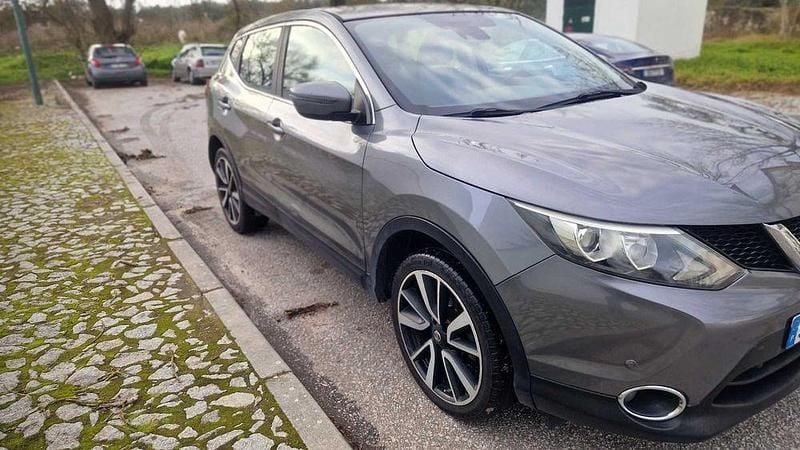 Usado Nissan Qashqai Tekna 110 HP (80 kW) 2015 SUV