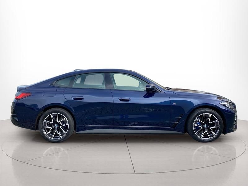 Usado BMW i4 Comfort Edition 210 kW (286 HP) 2024 Sedan