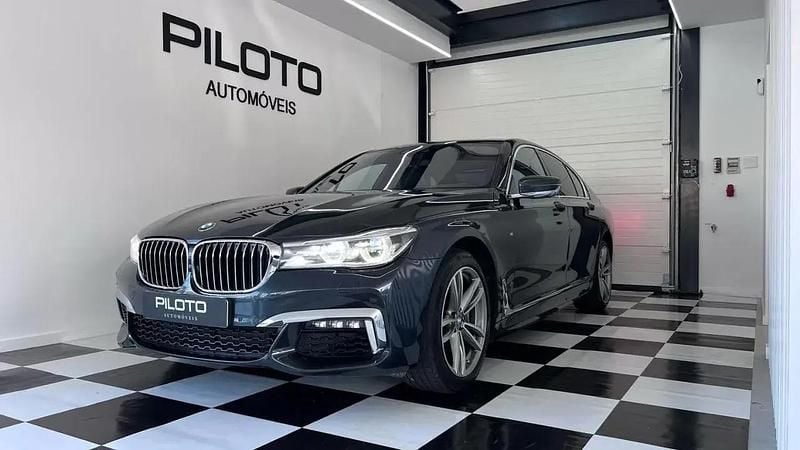 Cinza Usado 2016 BMW 730L Sedan | € 34.990 - Imagem 1/4