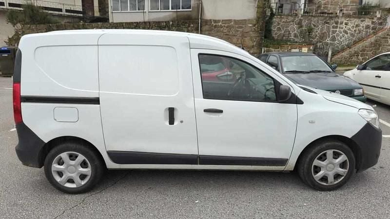 Usado Dacia Dokker 95 HP (69 kW) 2021 Branco Monovolume