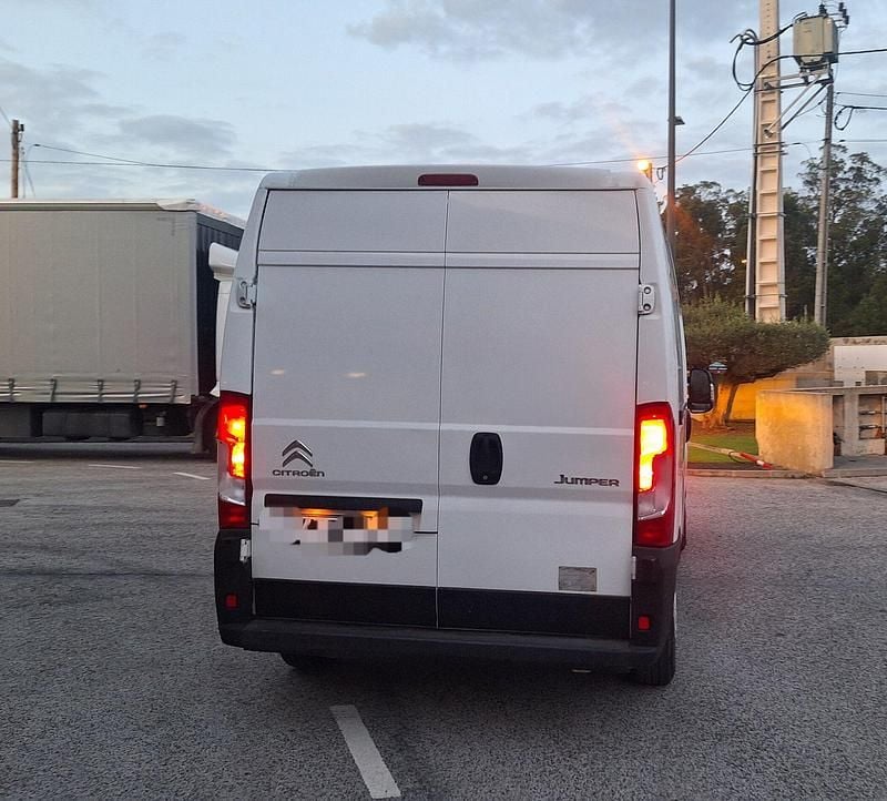 Usado Citroën Jumper 110 HP (80 kW) 2015 Branco Monovolume
