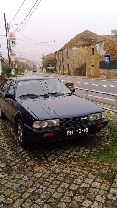 Usado 1987 Mazda 626 Sedan | € 4.000 - Imagem 1/4