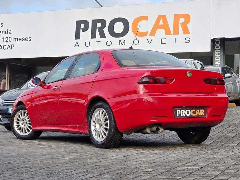 Usado Alfa Romeo 156 110 HP (80 kW) 2003 Vermelho